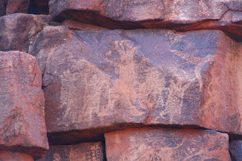 Faded petroglyph, Deep Gorge near Dampier WA