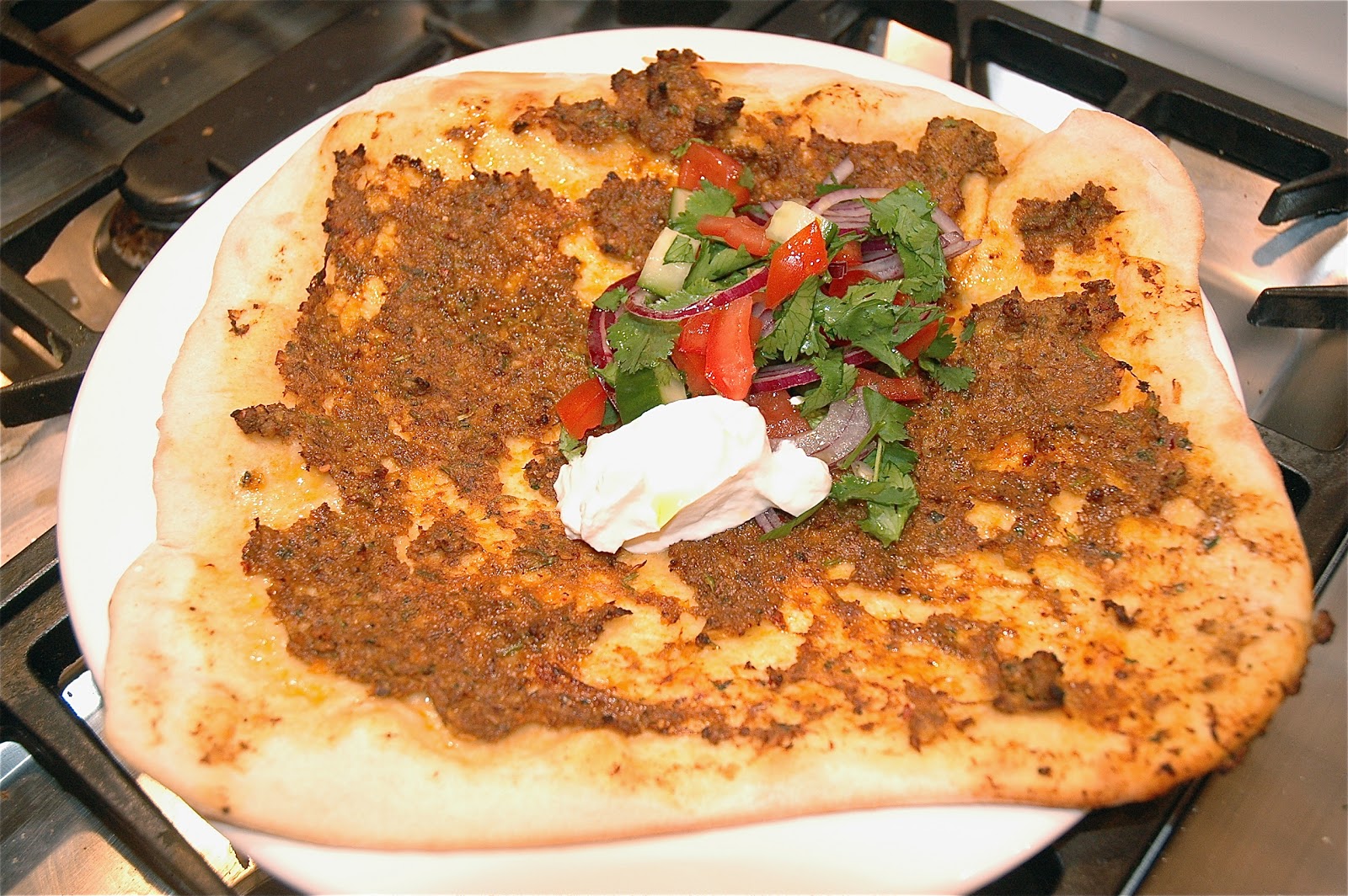 nueva cocina Lahmacun Spicy Turkish Lamb Flatbreads