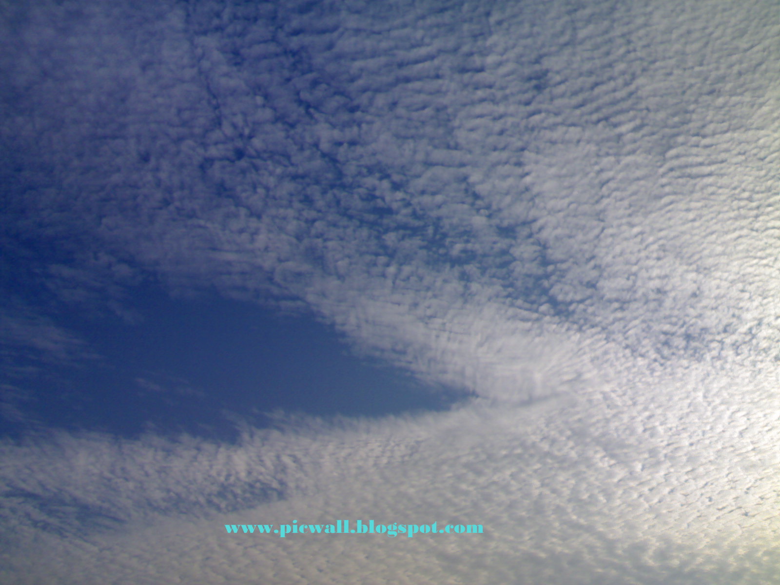 http://2.bp.blogspot.com/--0_dUmG9n_U/TfHPtEgYTiI/AAAAAAAAAmA/aXDbHj8Z928/s1600/image726.jpg