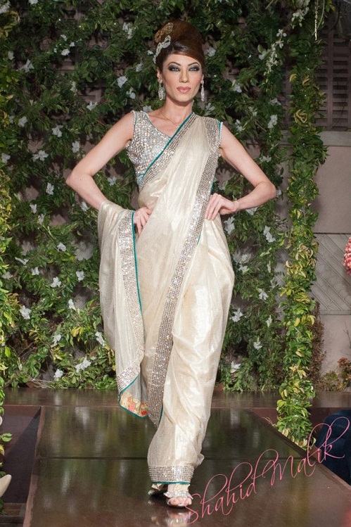 Pakistani Designer Saadia Mirza's -The Nur ul Aine Bridal Wear