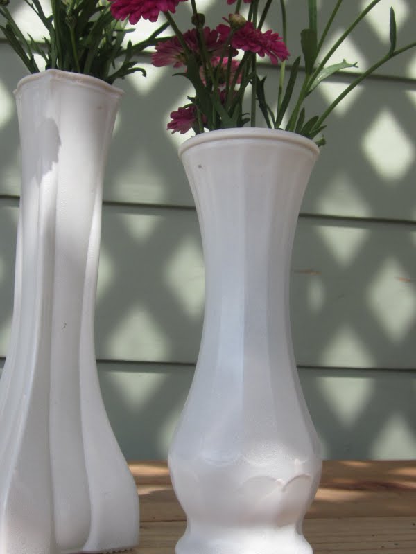 Homespun With Love DIY MILK GLASS VASES