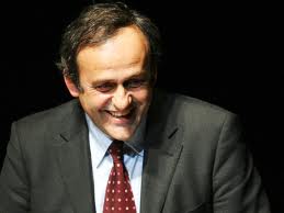 Platini habla de la falta de Müller a Jordi Alba Platini habla de la falta de Müller a Jordi Alba