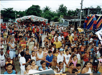 Tititi Tatata na praça