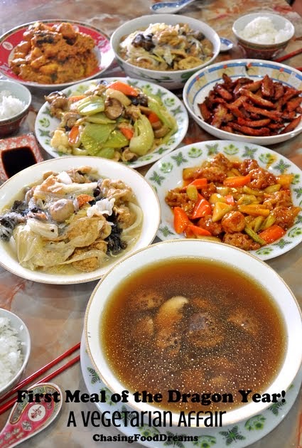 CHASING FOOD DREAMS: Chinese New Year 2012: Ushering in the Water