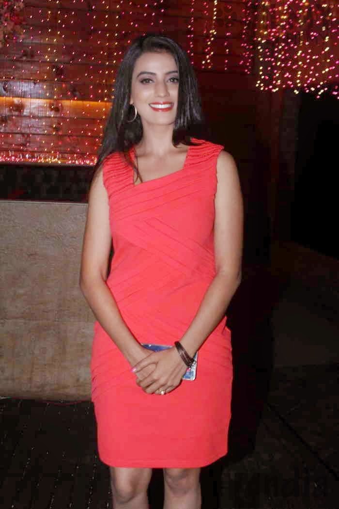 wallpaper heroine wali zee tv actress akshara singh latest stills at service wali wallpaper heroine wali zee tv actress akshara singh latest stills at service wali