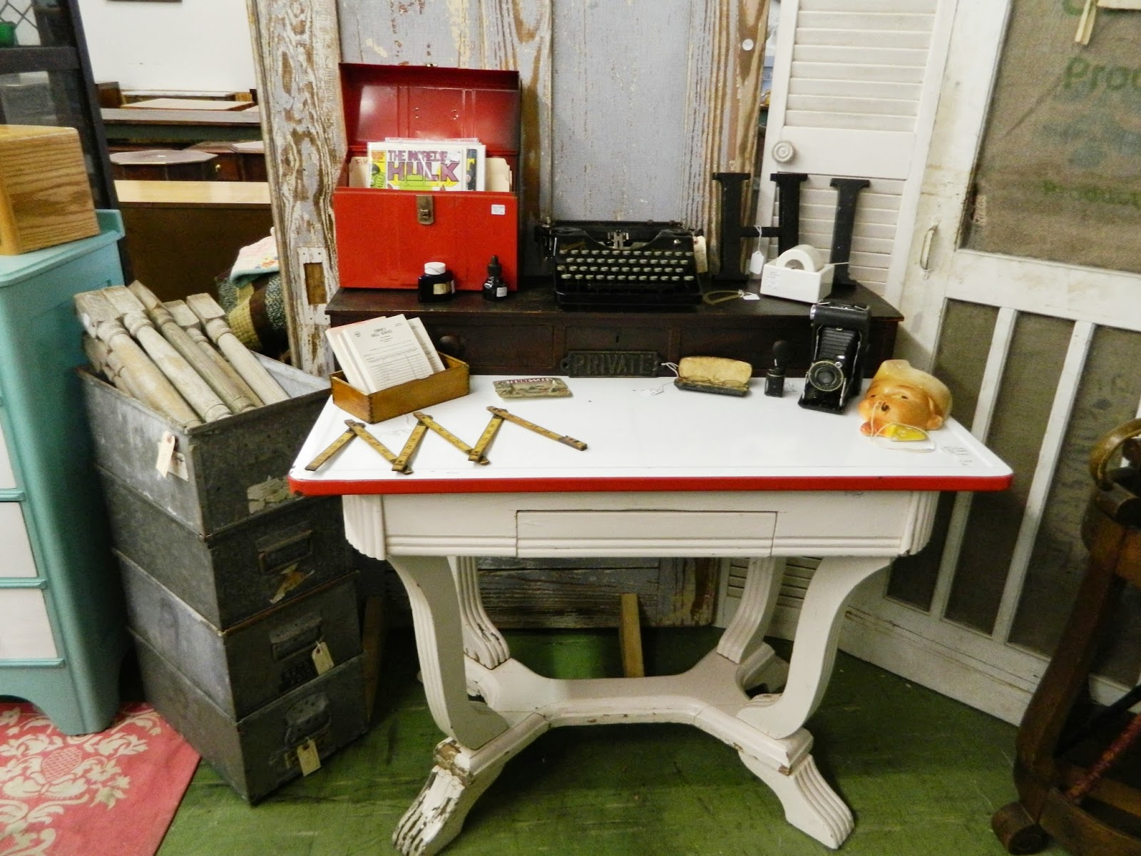 Warther's Originals Antique Market & Auction Co.