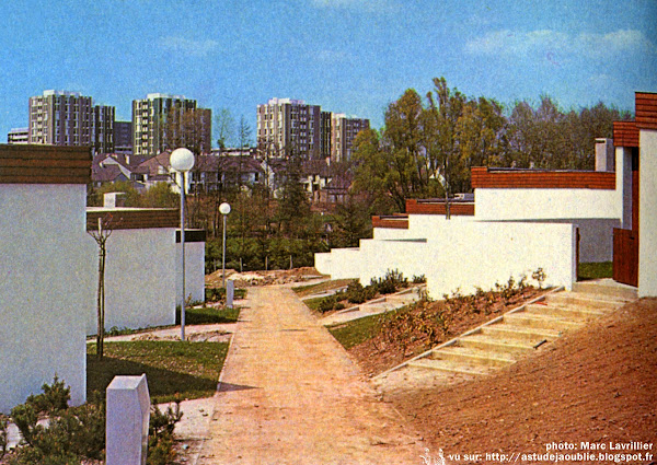 Boussy-Saint-Antoine - Résidence Le Menhir.  Architecte: Heikki Siren (architecte finlandais)  Construction: 1963-1969
