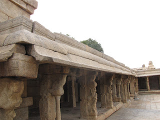 Photo of Quick tour of Lepakshi and Nandi Hills 10/17 by Karthik Ramanathan