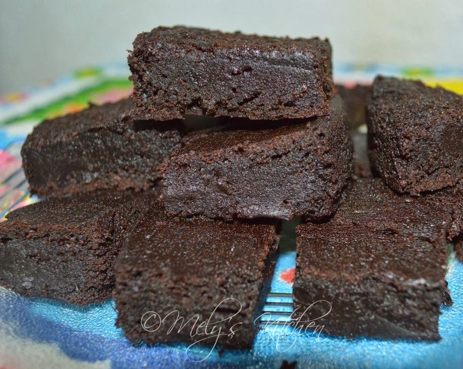 Mely's kitchen Eggless Brownies