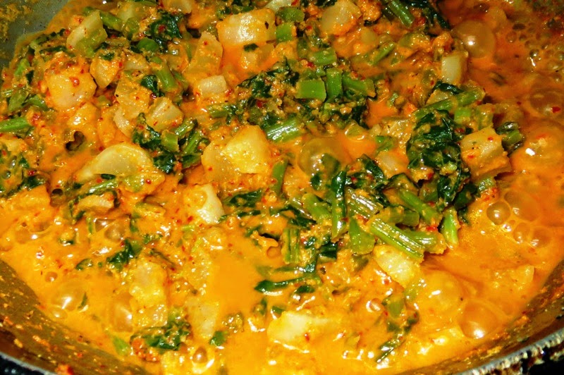 ಅಡಿಗೆ Adige Radish (with it leaves) Curry