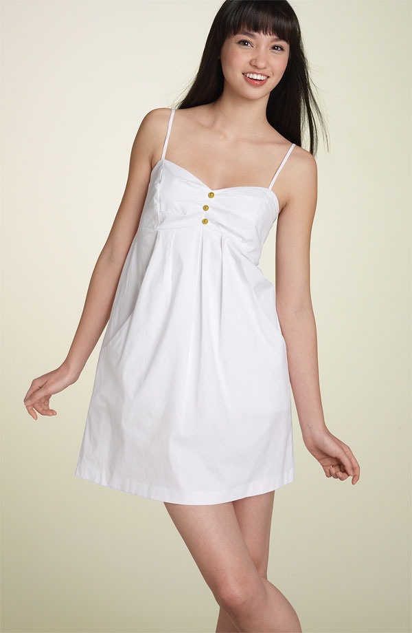 white symbolizes purity and elegance. By using the white dress summer ...