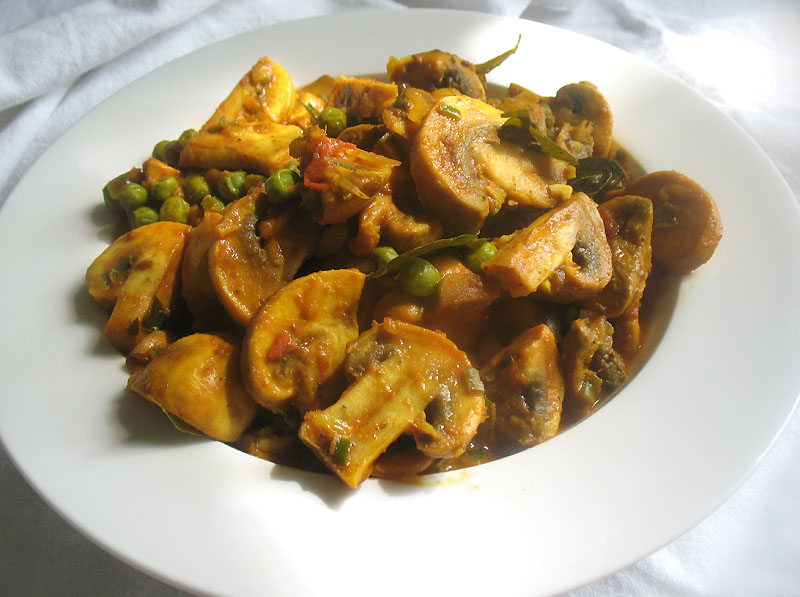 Spicy Mushroom Green Pea Curry Lisa's Kitchen Vegetarian Recipes