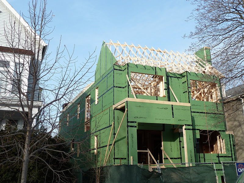 The Chicago Real Estate Local Luxury Lincoln Square house rises on Leland