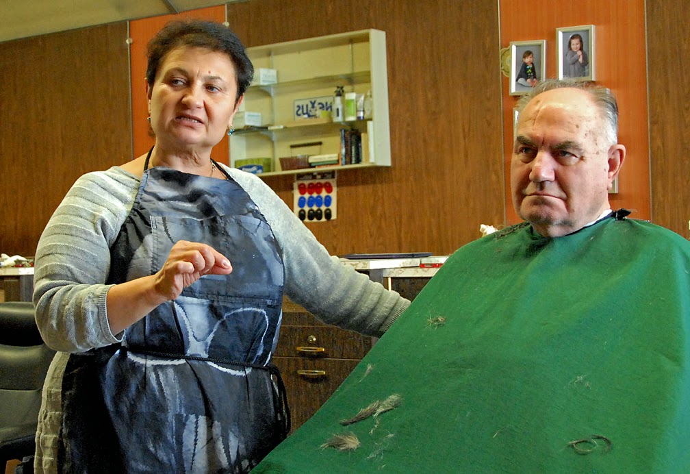 Lincoln Barber Shop, Oak Park, Michigan David CLEMENTS Productions