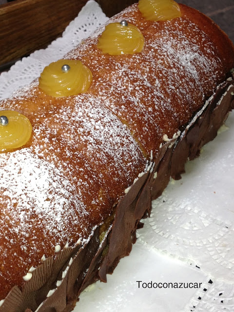 Bizcocho De Gin Tonic Con Crema De Limón
