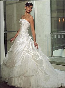 modelos de Vestidos de Noiva com Cauda Vestidos de Noiva com Cauda