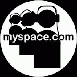 Síguenos en Myspace