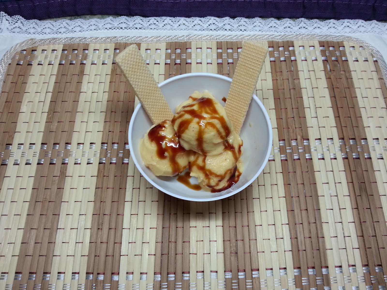 Helado De Melocotón, Albaricoque Y Yogur.
