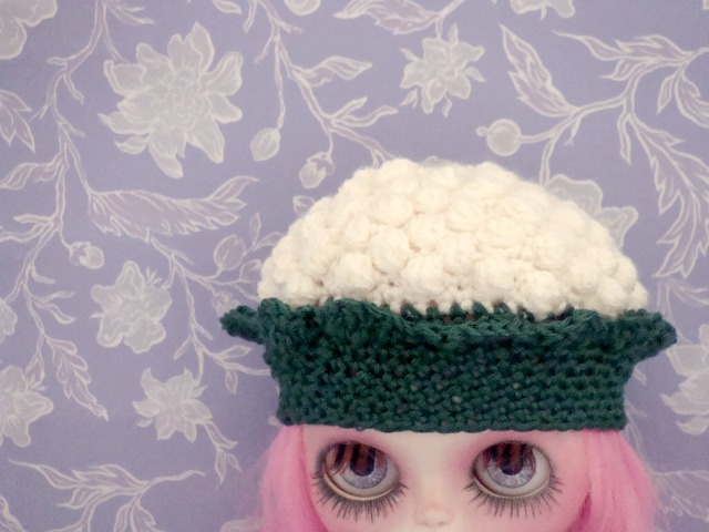 Ayalaythe - Vegetables crochet hat for Blythe doll - cauliflower