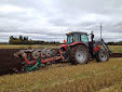 Ploughing: Massey Ferguson 6470 & Kverneland ES 80