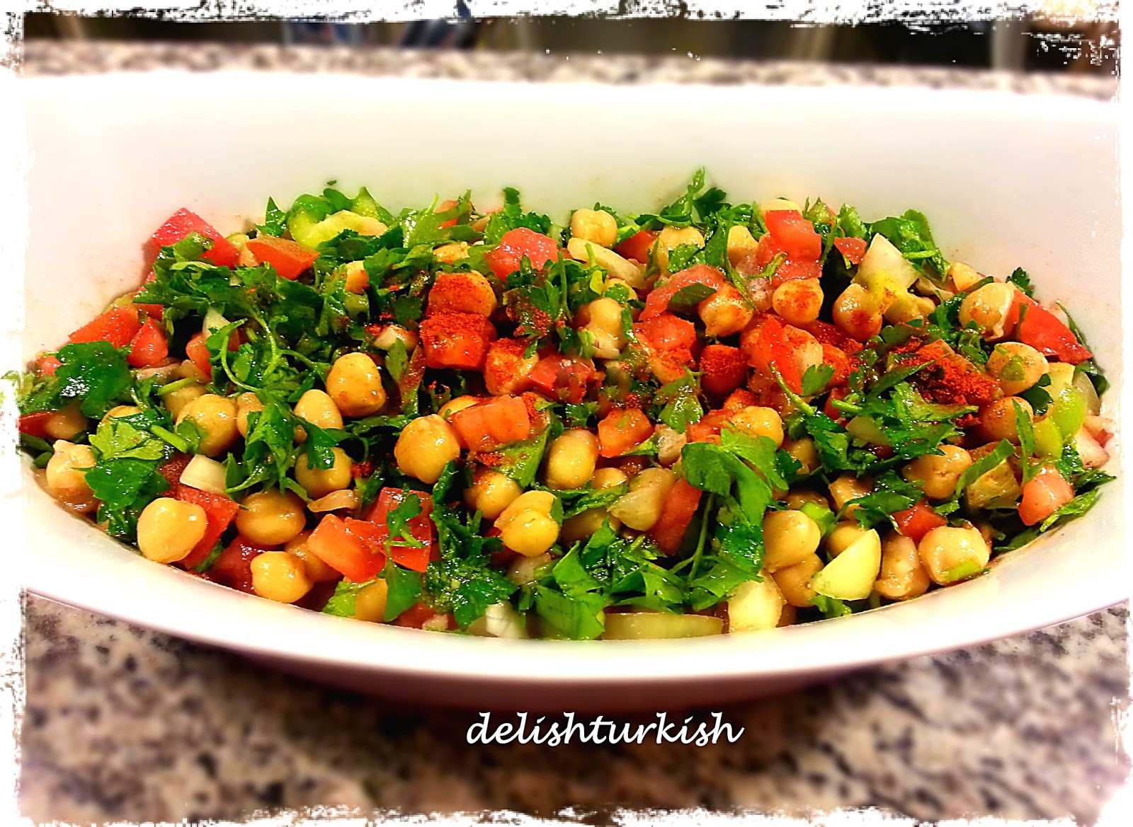 Delicious Turkish Food Recipes Chickpea Salad (Nohut Salatasi)
