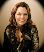 Lori Ballen, Author and Presenter on Marketing and Internet Marketing 