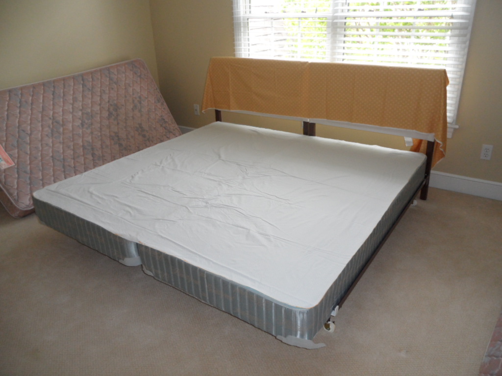 Spoolhardy Girl Headboard Slipcover Tutorial