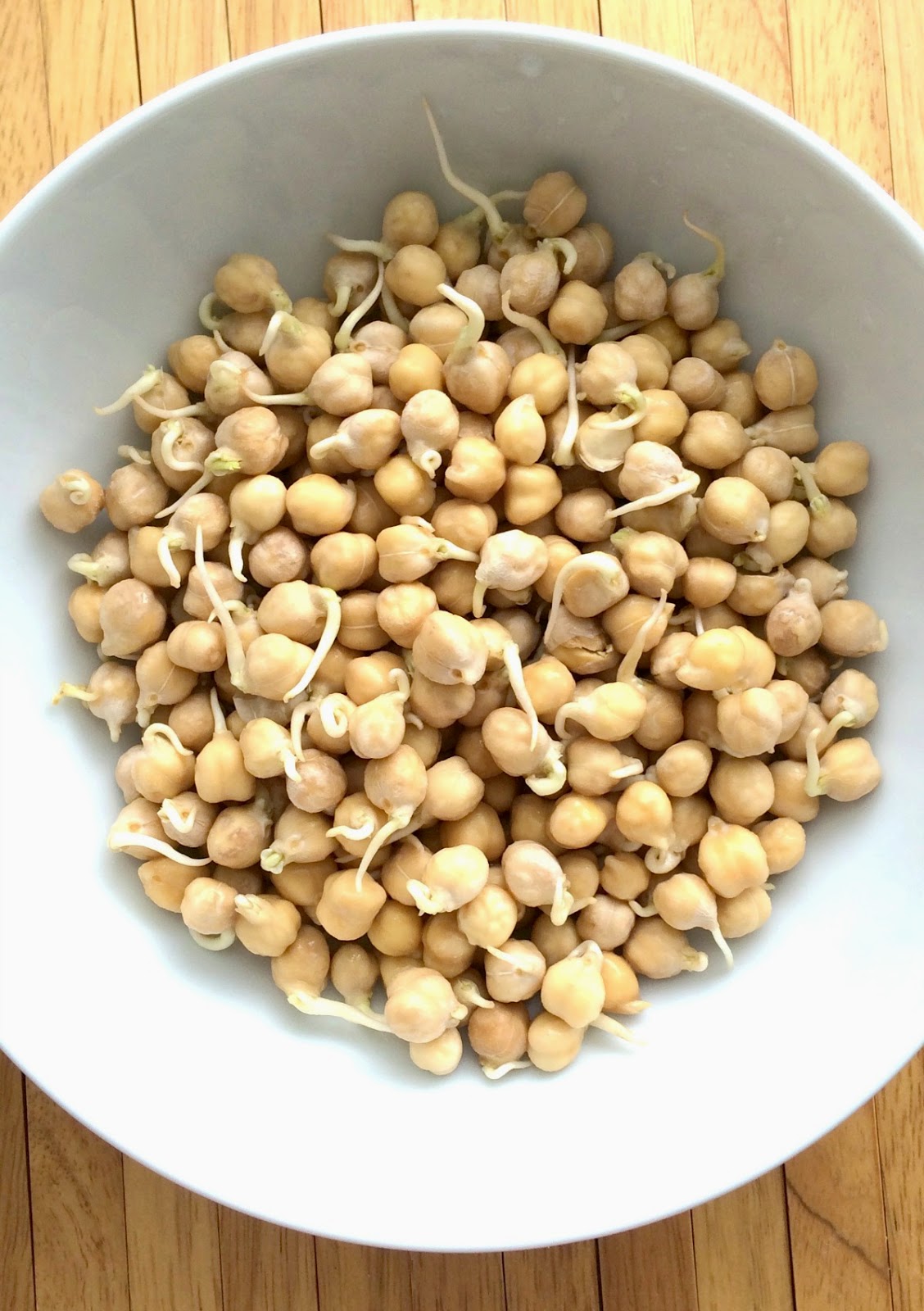 Passionately Raw! How to Sprout Chickpeas