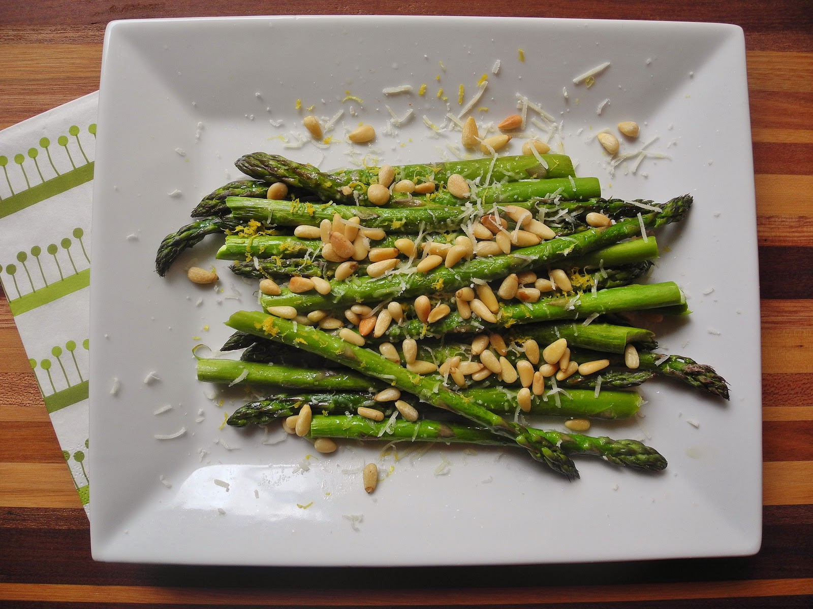 Delish Dish Cooks Roasted Asparagus with Parm and Pine Nuts