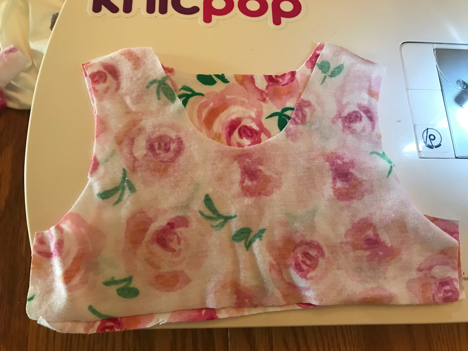 TaDah Pattern's "Tea Party Dress" KNIT tutorial burrito method Get