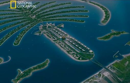 Why is the largest island in the Dubai Islands in the shape of a palm?