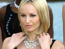 Adriana Karembeu Pictures