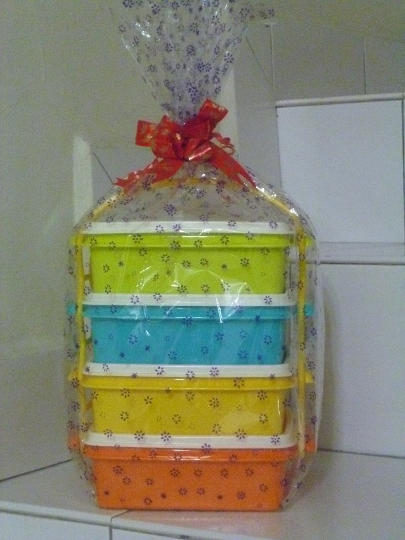 TUPPERWARE AILEEN GIFT IDEAS FOR ANY HAPPY OCCASIONS