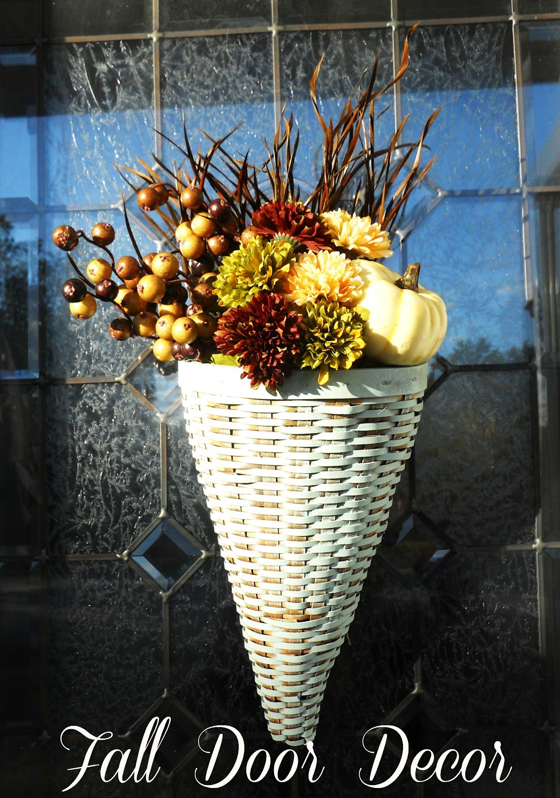 Thirfty Makeover: Fall Door Decor | Delightfully Noted