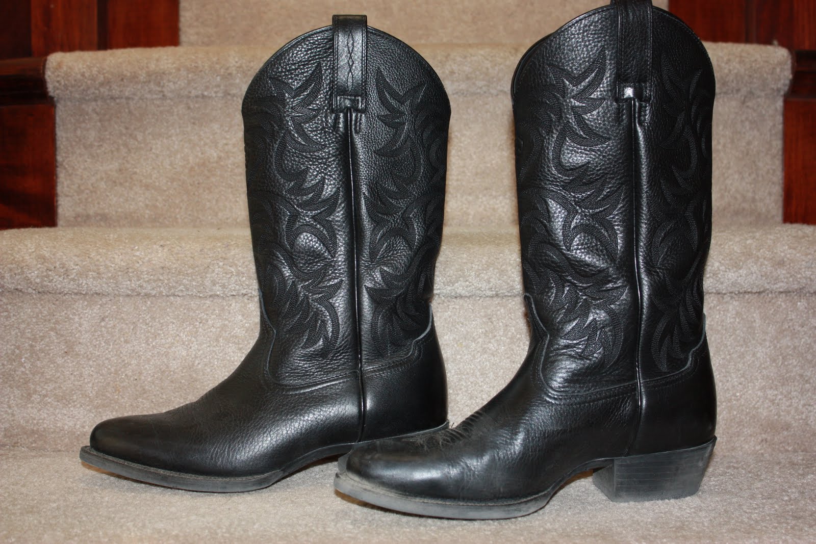 Calgary Rants My First Pair of Cowboy Boots!