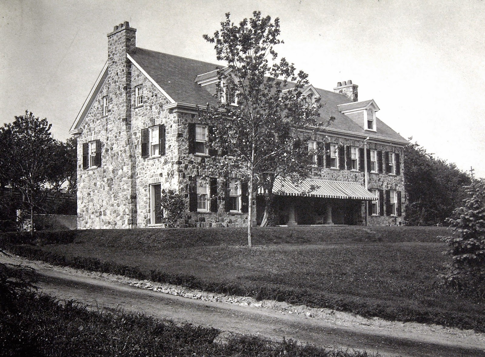 BIG OLD HOUSES A Short History of Millbrook (Part 2 of 2)