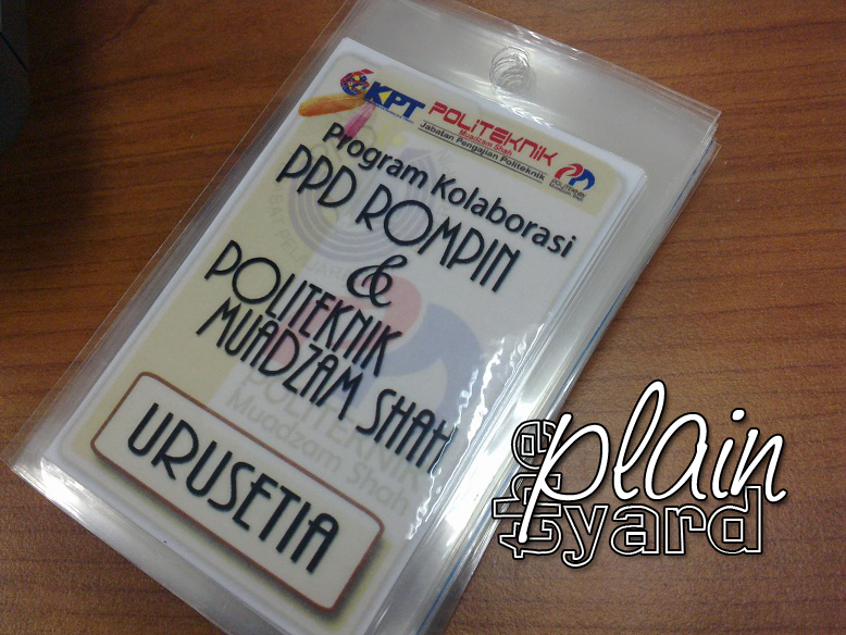 The Plain Yard.. Plain Cool! Tag You It!!