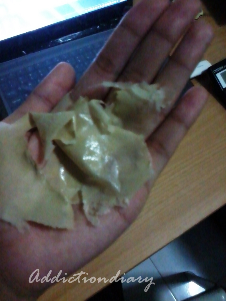 Download Addictiondiary Himalaya Peel Off Mask PSD Mockup Templates