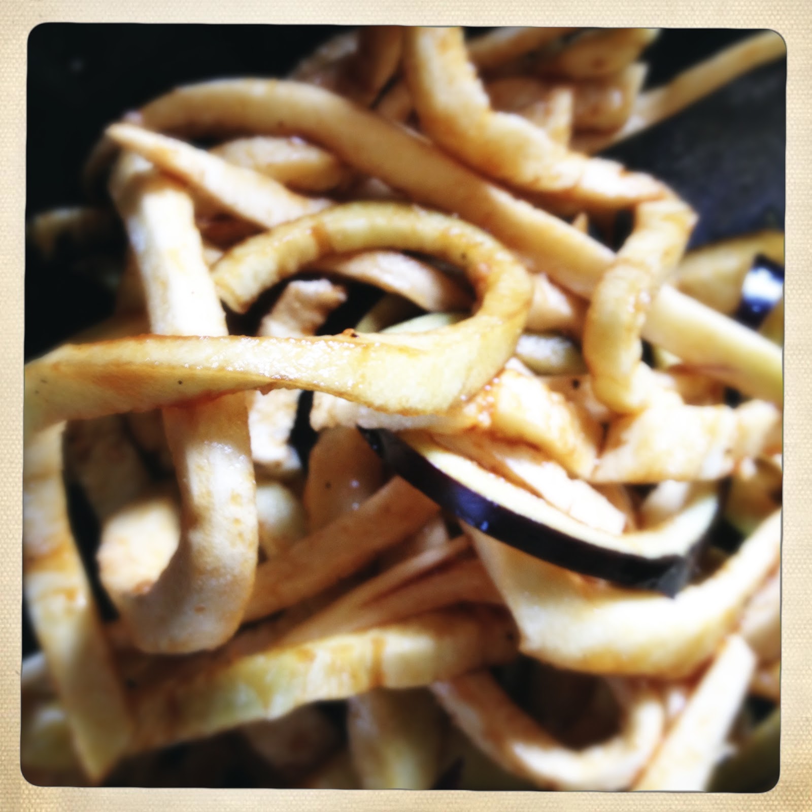 Slice Of Slim SOMETHING FOR NOTHING Aubergine 'Noodles'