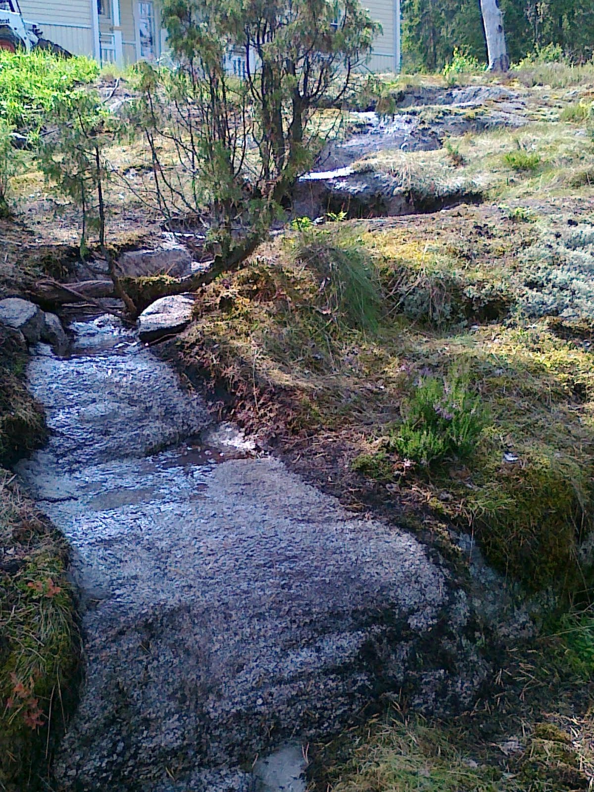 RANSDEUX Le ruisseau