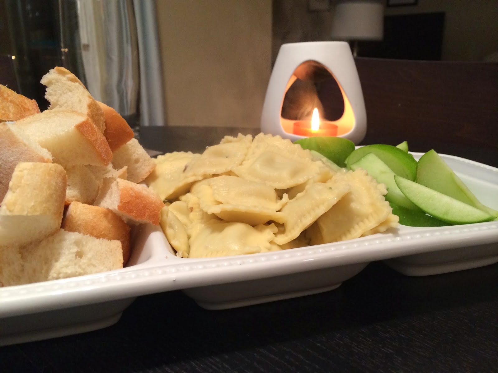 the happygirl {happy food review trader joe's fondue}