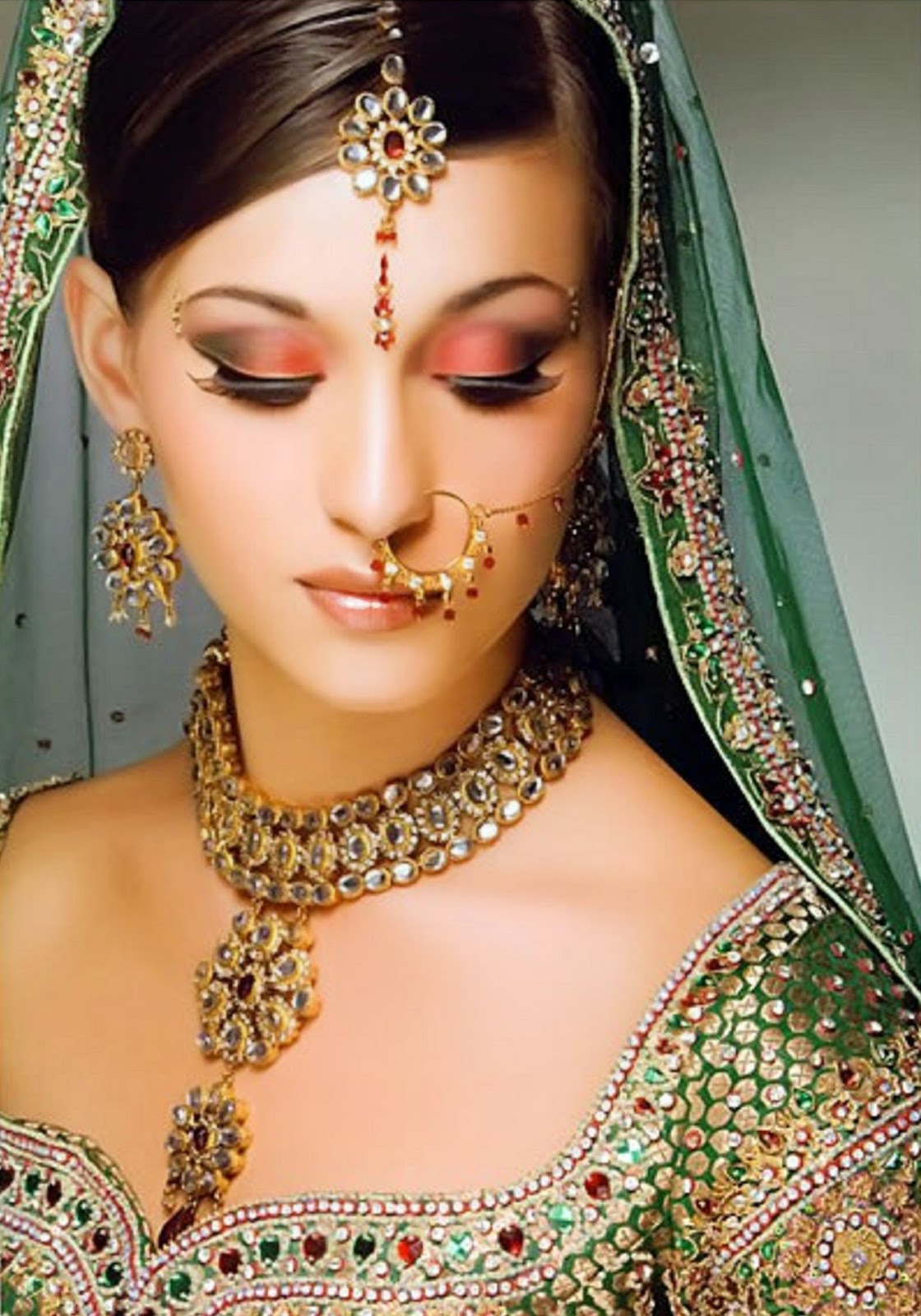 Latest Bridal Dresses, Make up & Jewelry Wallpapers Free Download