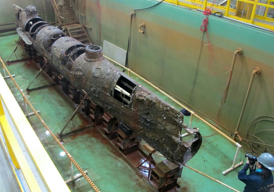 The Legendary First submarine in the history of war on display