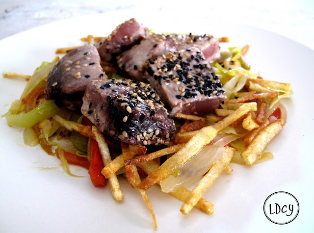 Atun Con Frito De Verduras