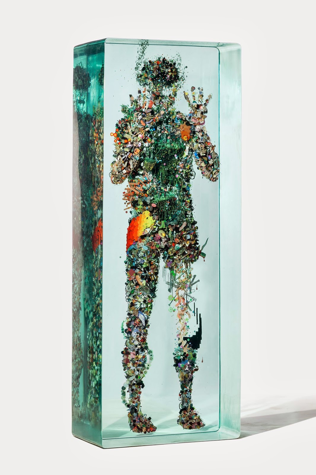 ART REVIEW "Dustin Yellin 50,000, Two Parachutes, and a Crab's Suit