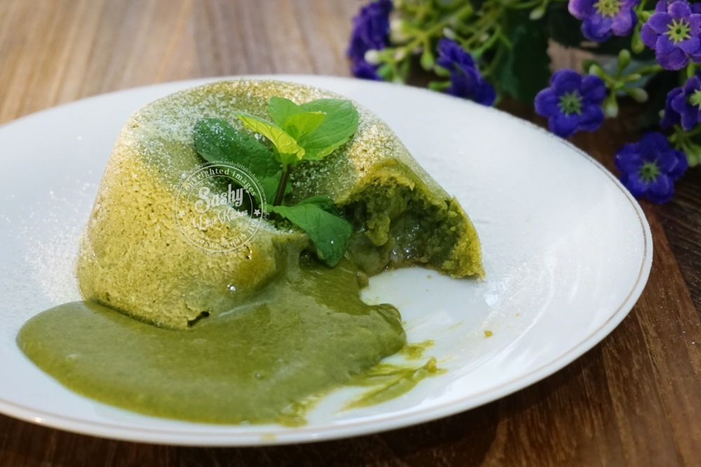 Green Tea (Matcha) Molten Lava Cake Sashy Little Kitchen Food and