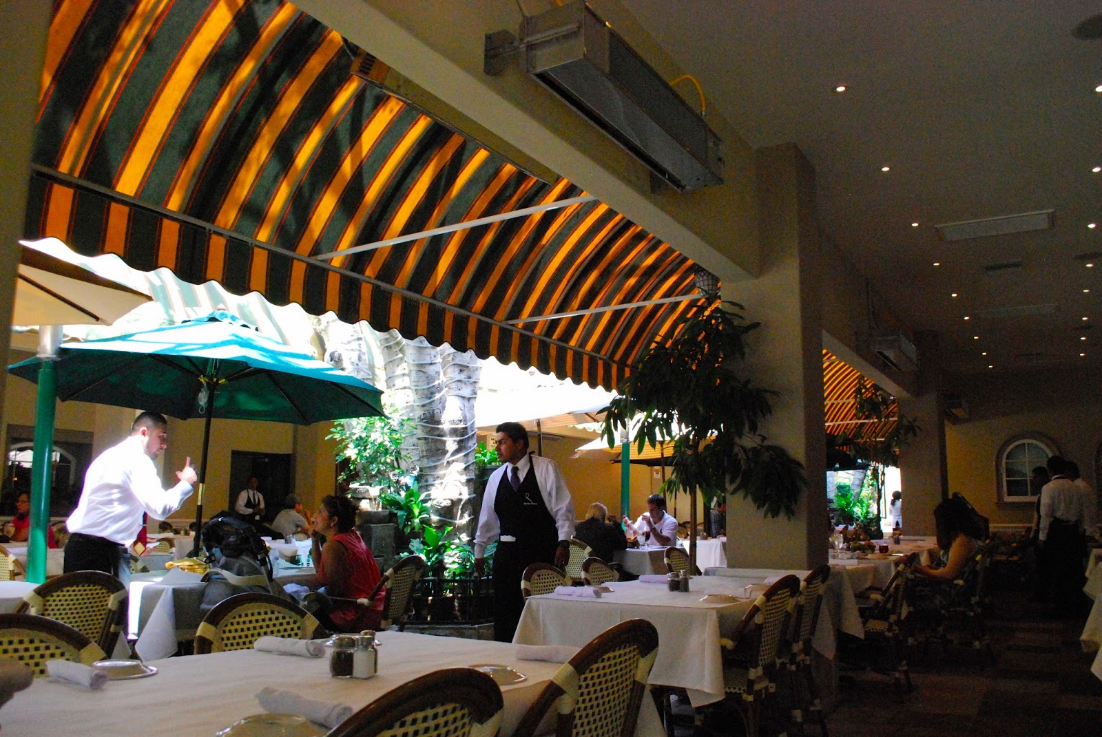 Wanderlust Traveler Los Angeles (Dining)