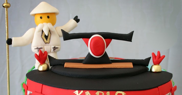 Delana's Cakes Lego Ninjago Cake