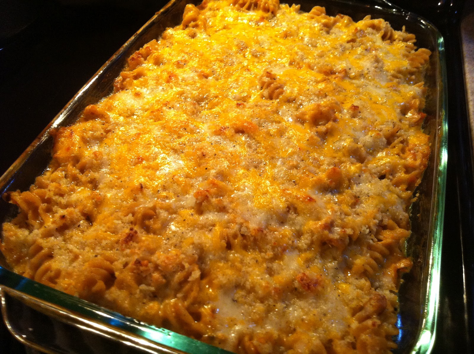 my cat jack Baked MacnCheese