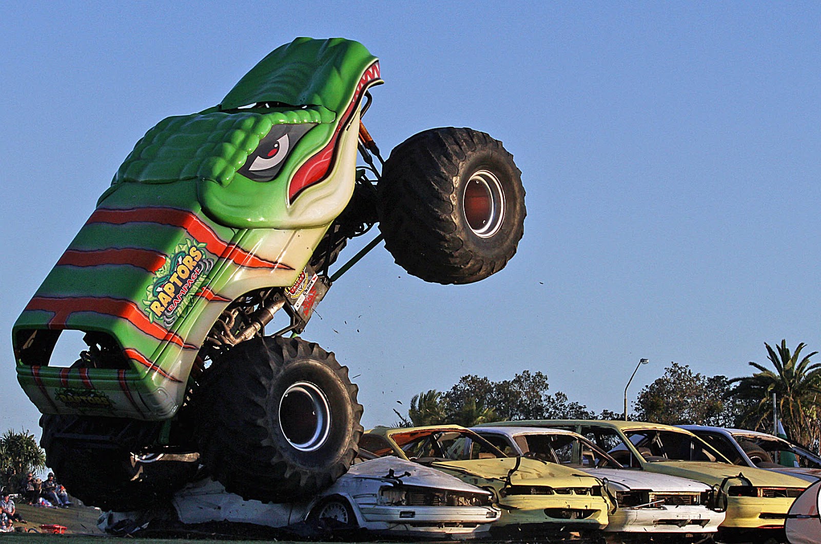 Holtys Photos .: Ballina Monster Trucks